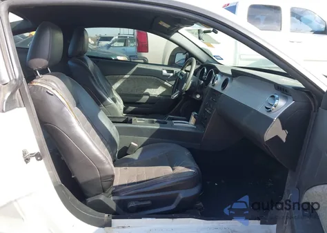 2008 Ford Mustang V6 Deluxe/V6 Premium from USA, damaged, VIN 1ZVHT80N485184956